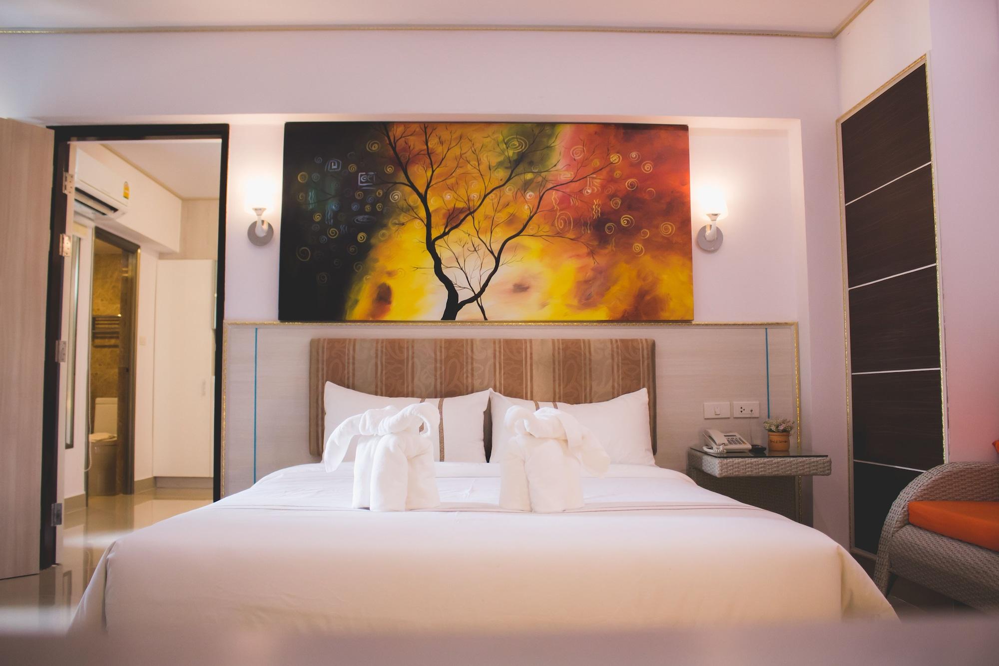 Maverick Ratchada Hotel Bangkok Bagian luar foto