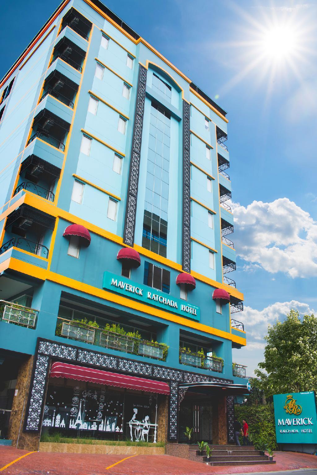 Maverick Ratchada Hotel Bangkok Bagian luar foto